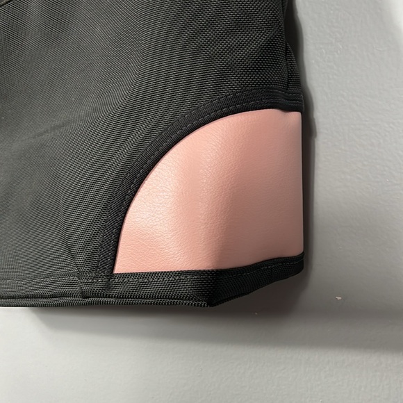 Waterfield by sfdesigns canvas & leather pink black laptop shoulder bag - Picture 11 of 17